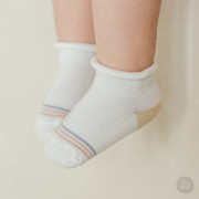 Iris 柔軟短襪