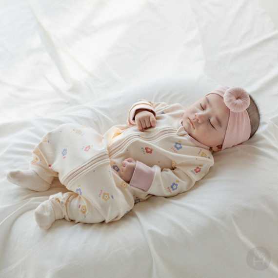 Snug 柔軟嬰兒睡衣