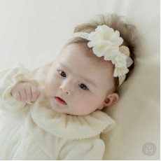 Dior 立體花朵嬰兒頭帶